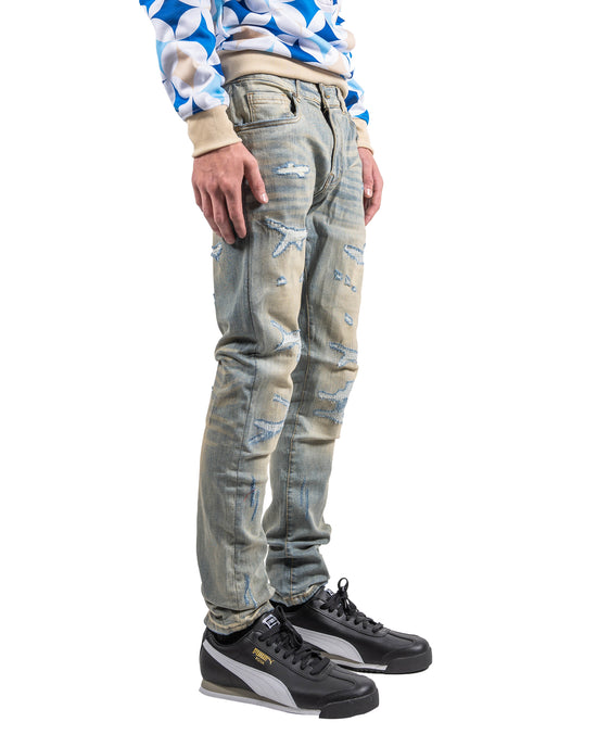 Distressed Skinny Jeans in Light Vintage Blue