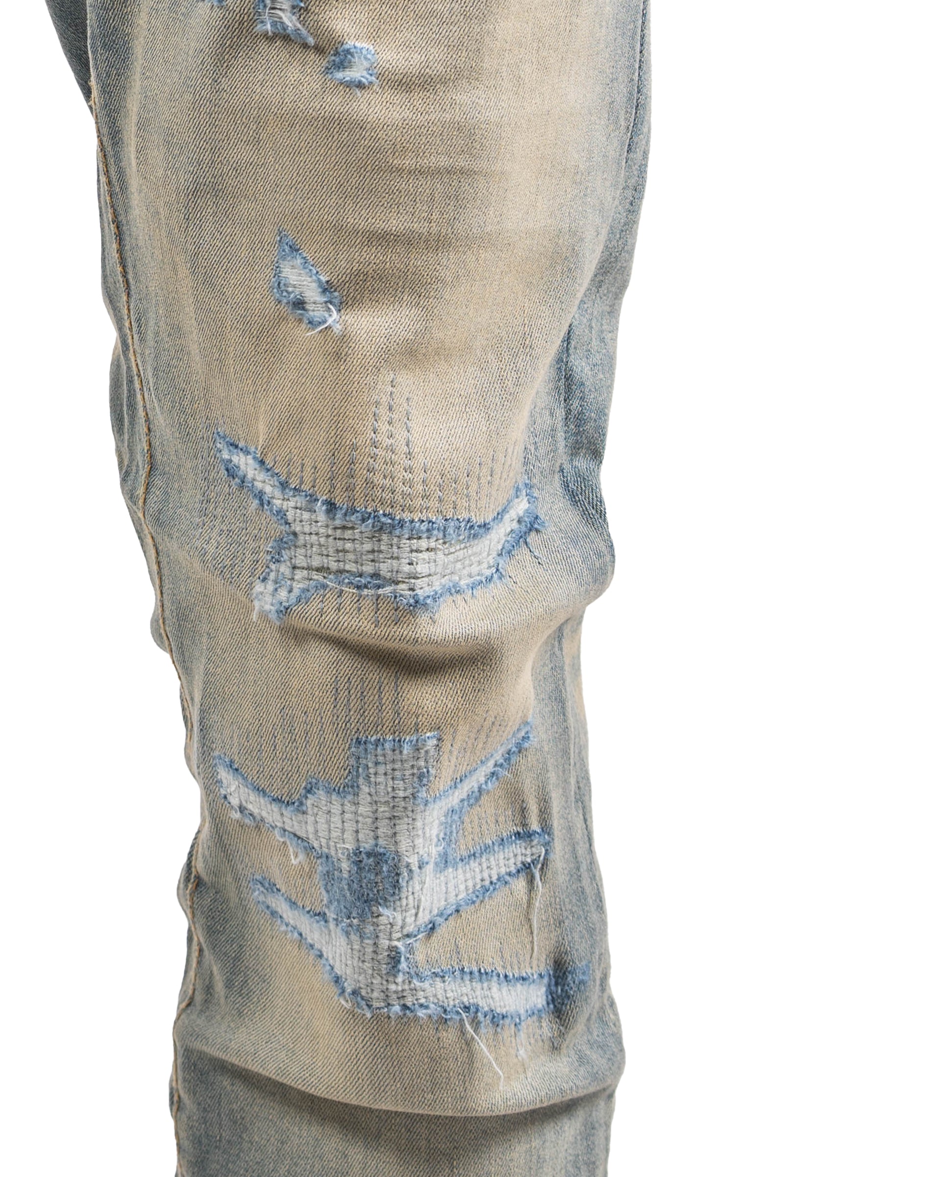 Distressed Skinny Jeans in Light Vintage Blue