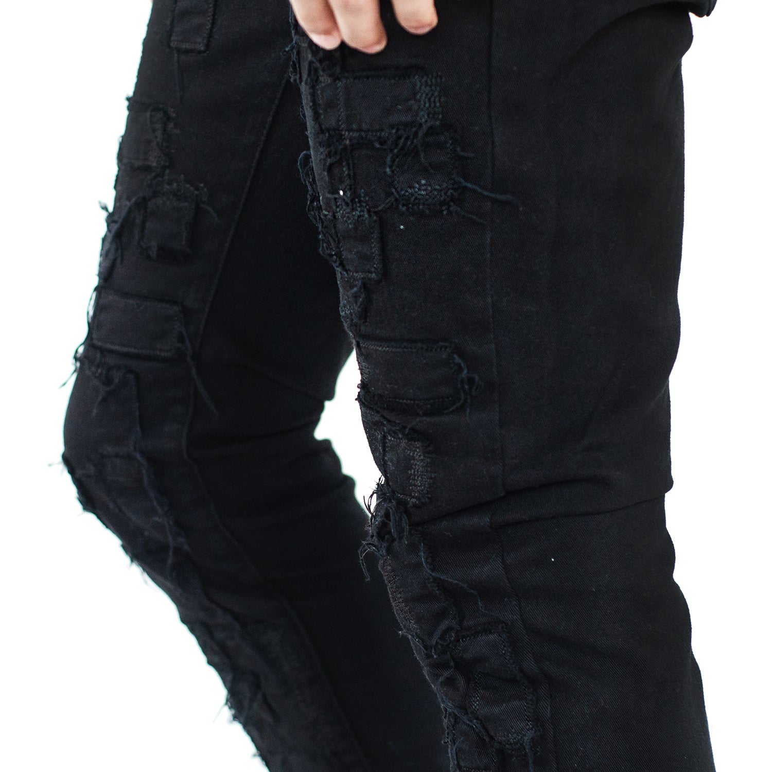 HUMBOLDT | Slim Fit Stitched Denim Jeans in Jet Black