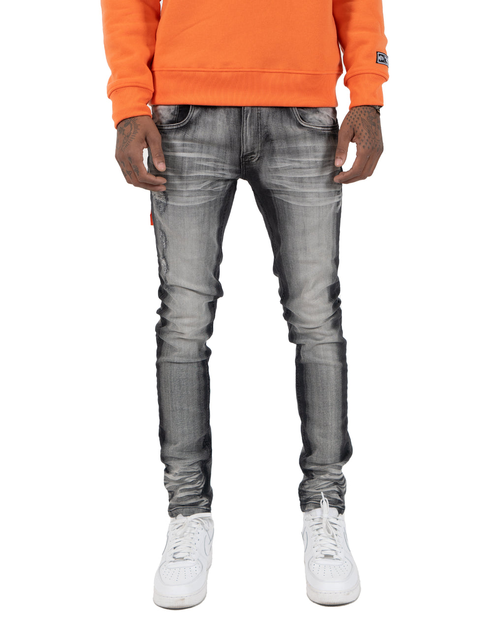 AUGUSTA | Distressed Skinny Jeans in Black Wash