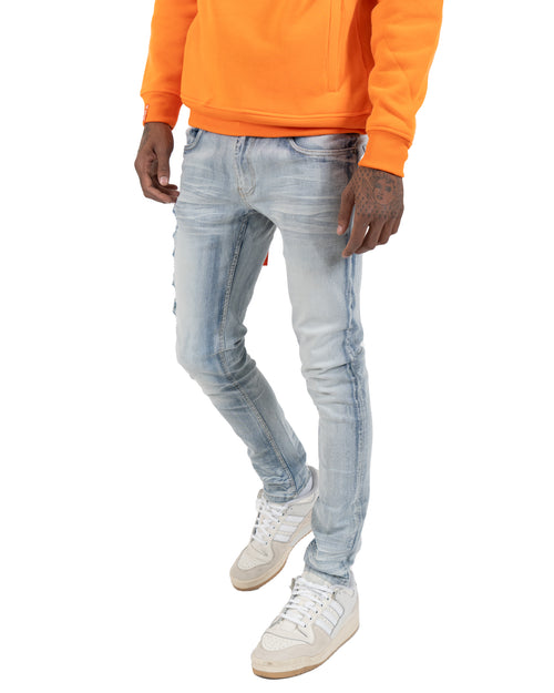 AUGUSTA | Distressed Skinny Jeans in Light Blue Wash