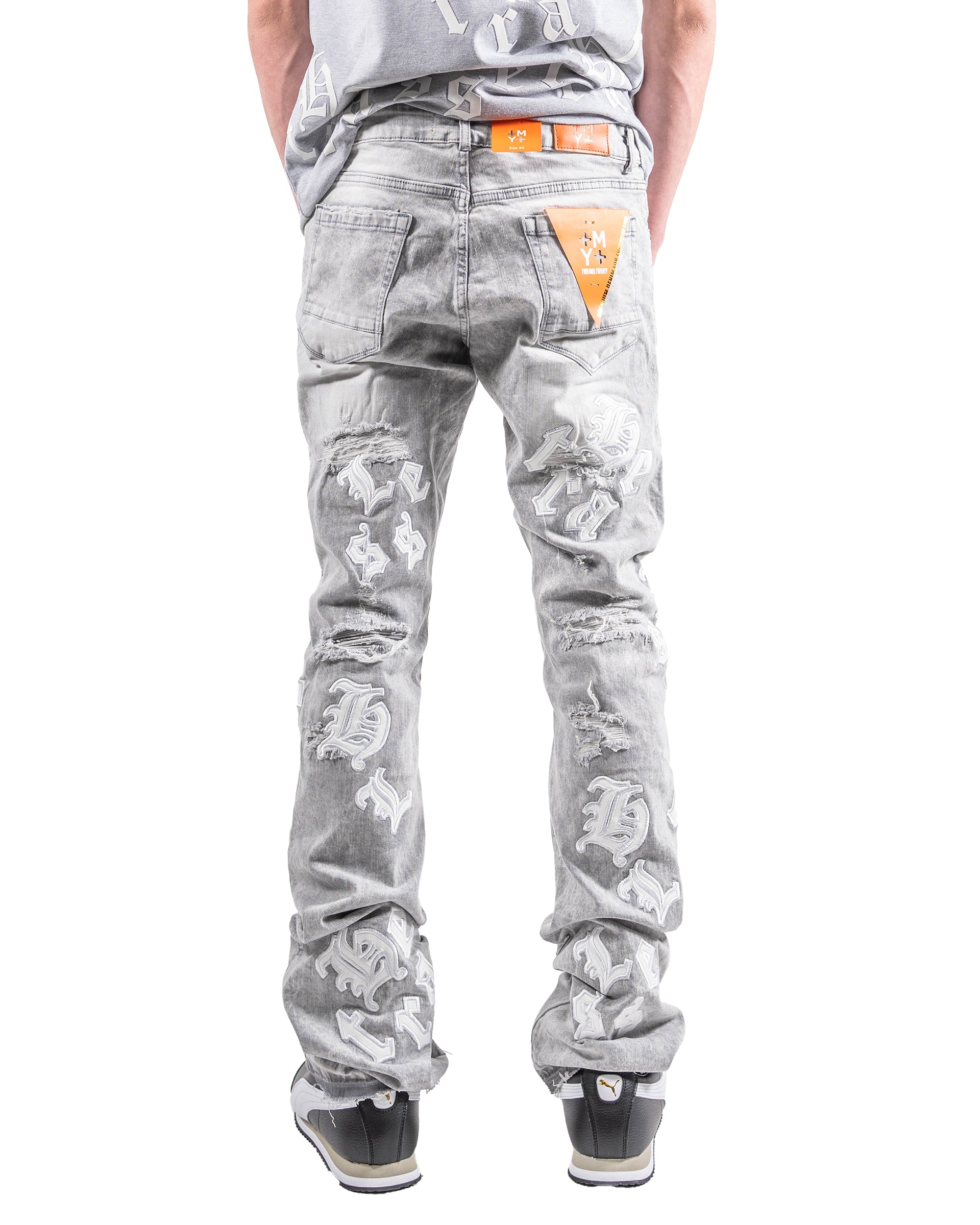 Letter Patch Flare Slim in Light Grey