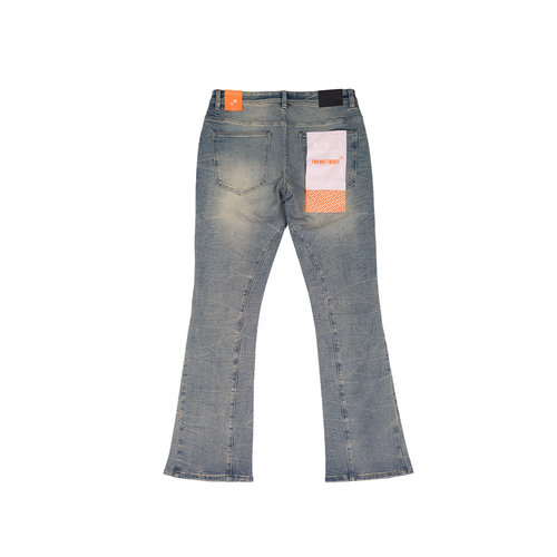 MAXWELL | Studded Bootcut Jeans in Light Vintage