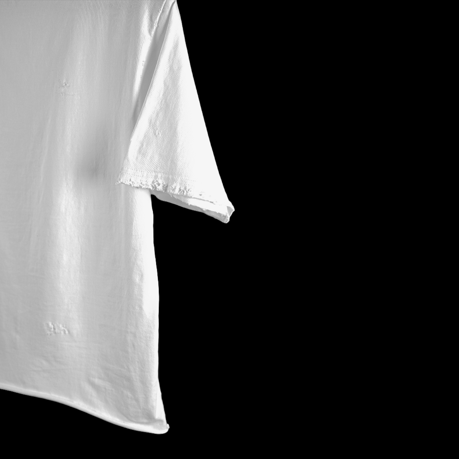 Cropped Distressed Raw Hem EZ Tee | White