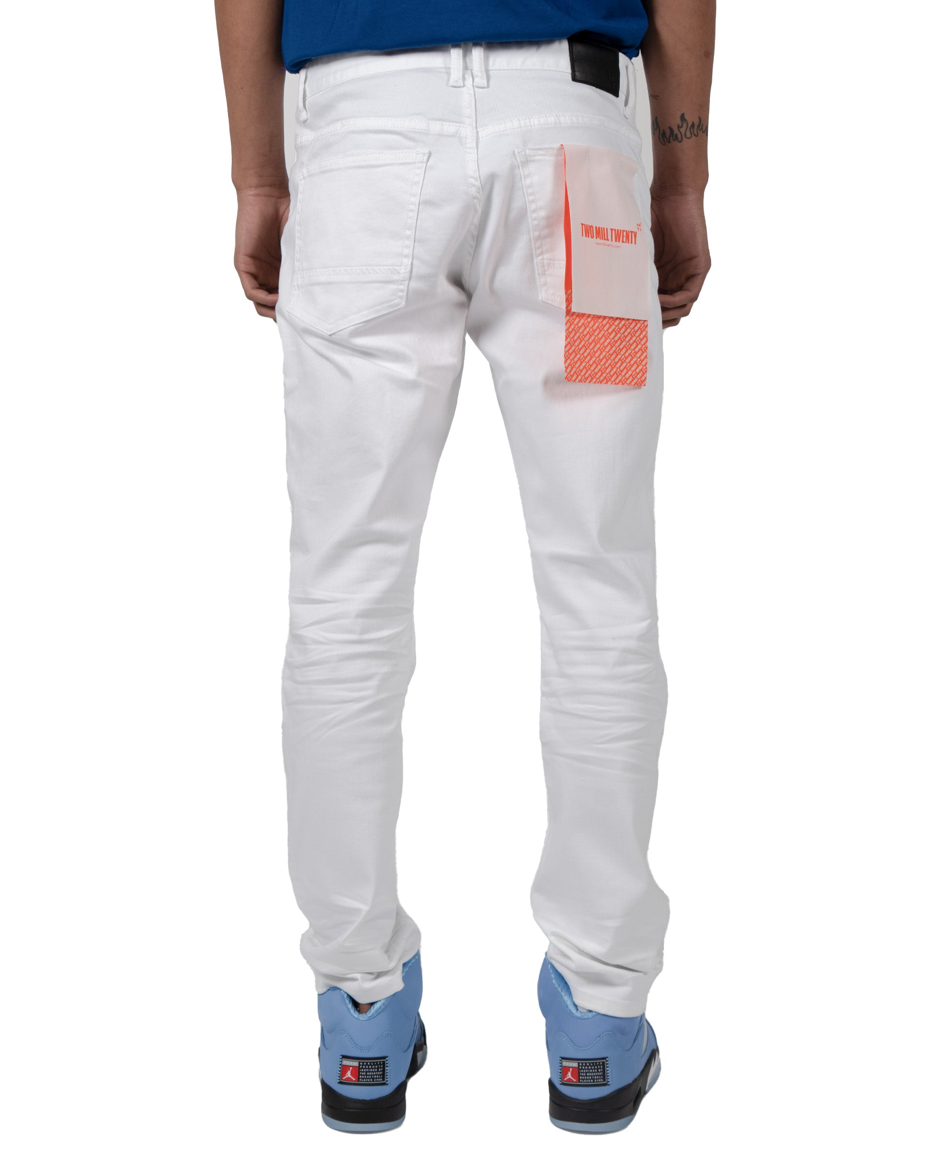 HOWARD | Essential Clean Jeans in White