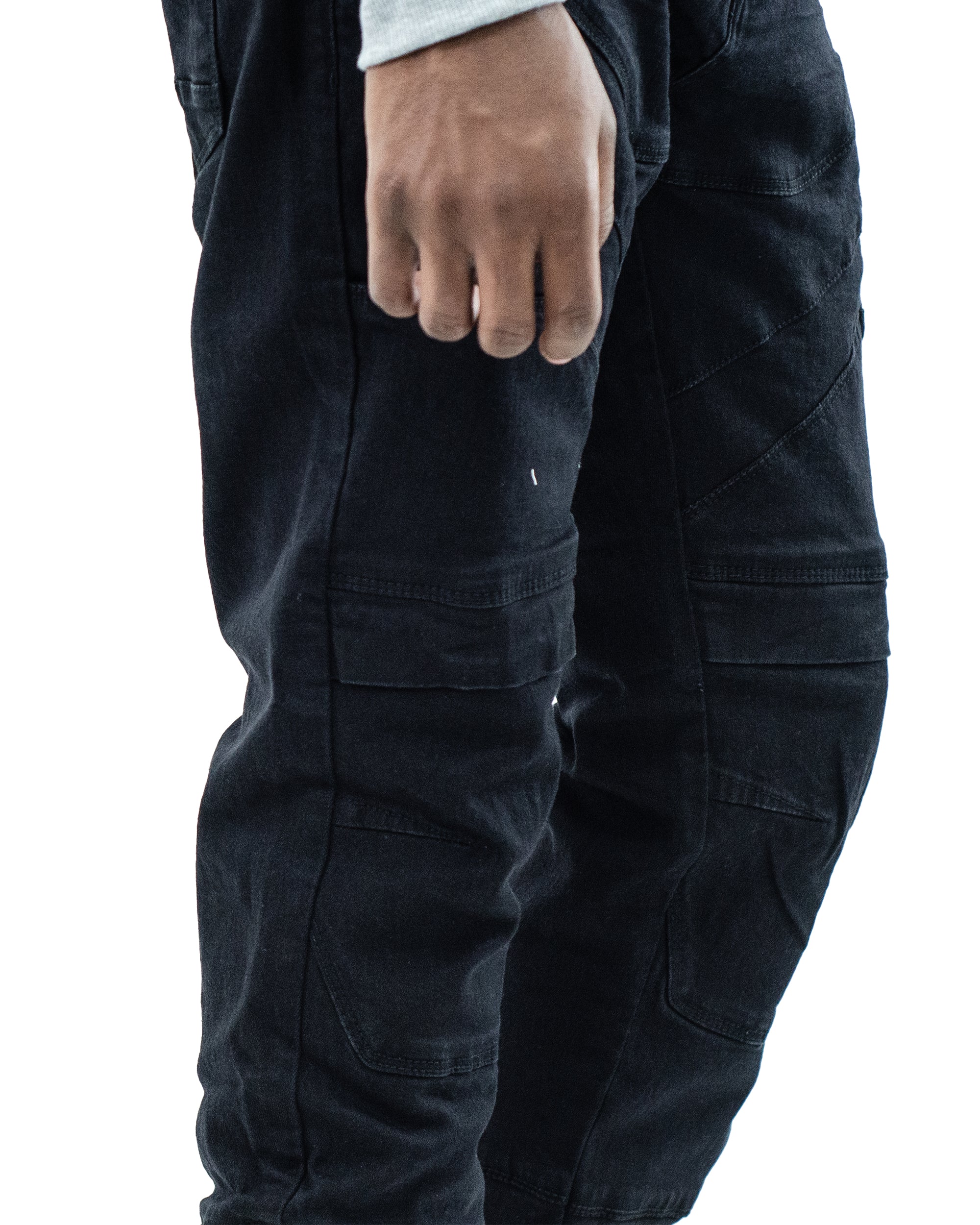 CENTRAL | Ankle Zipper Multi Seam Skinny Moto Denim Jeans in Jet Black